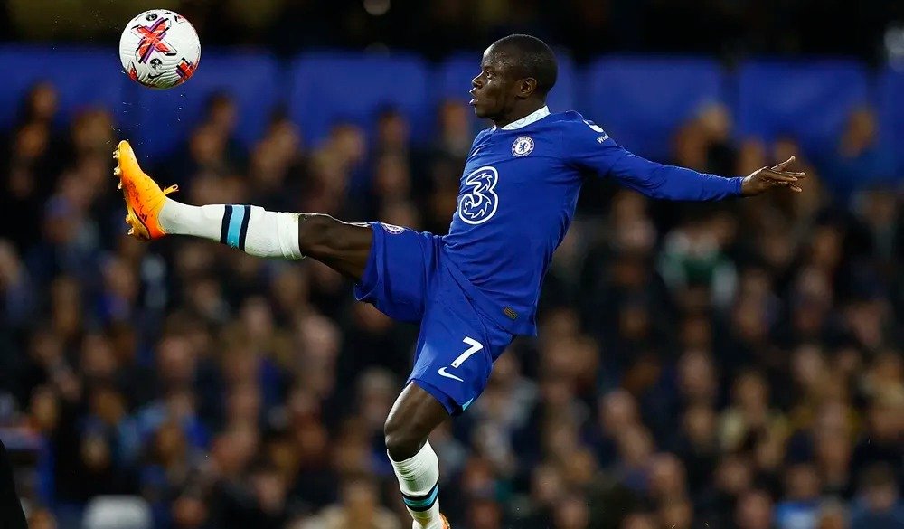 Hành trình bắt đầu của cầu thủ bóng đá N'golo Kante - Từ vùng quê nghèo đến sân cỏ chuyên nghiệp