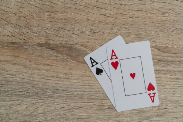 Cách phân biệt link 68gamebai mới nhất chính thức và giả mạo